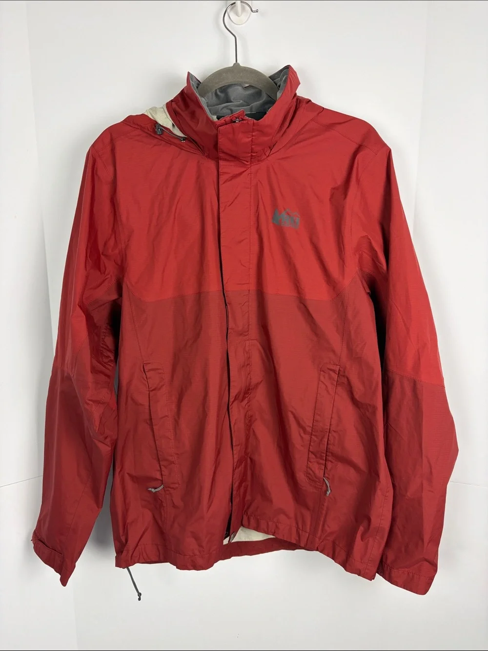REI Co-op Waterproof Hooded Rain Jacket Red Men’s Medium Hiking